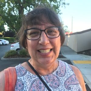 Meet your Posher, Lisa